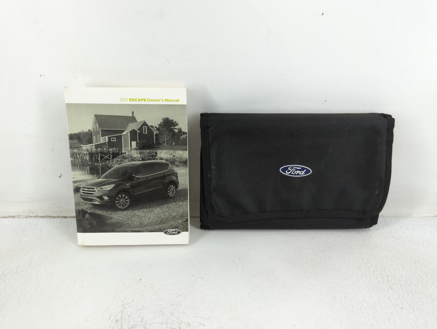 2017 Ford Escape Owners Manual Book Guide P/N:HJ5J 19A321 AB OEM Used Auto Parts - Oemusedautoparts1.com
