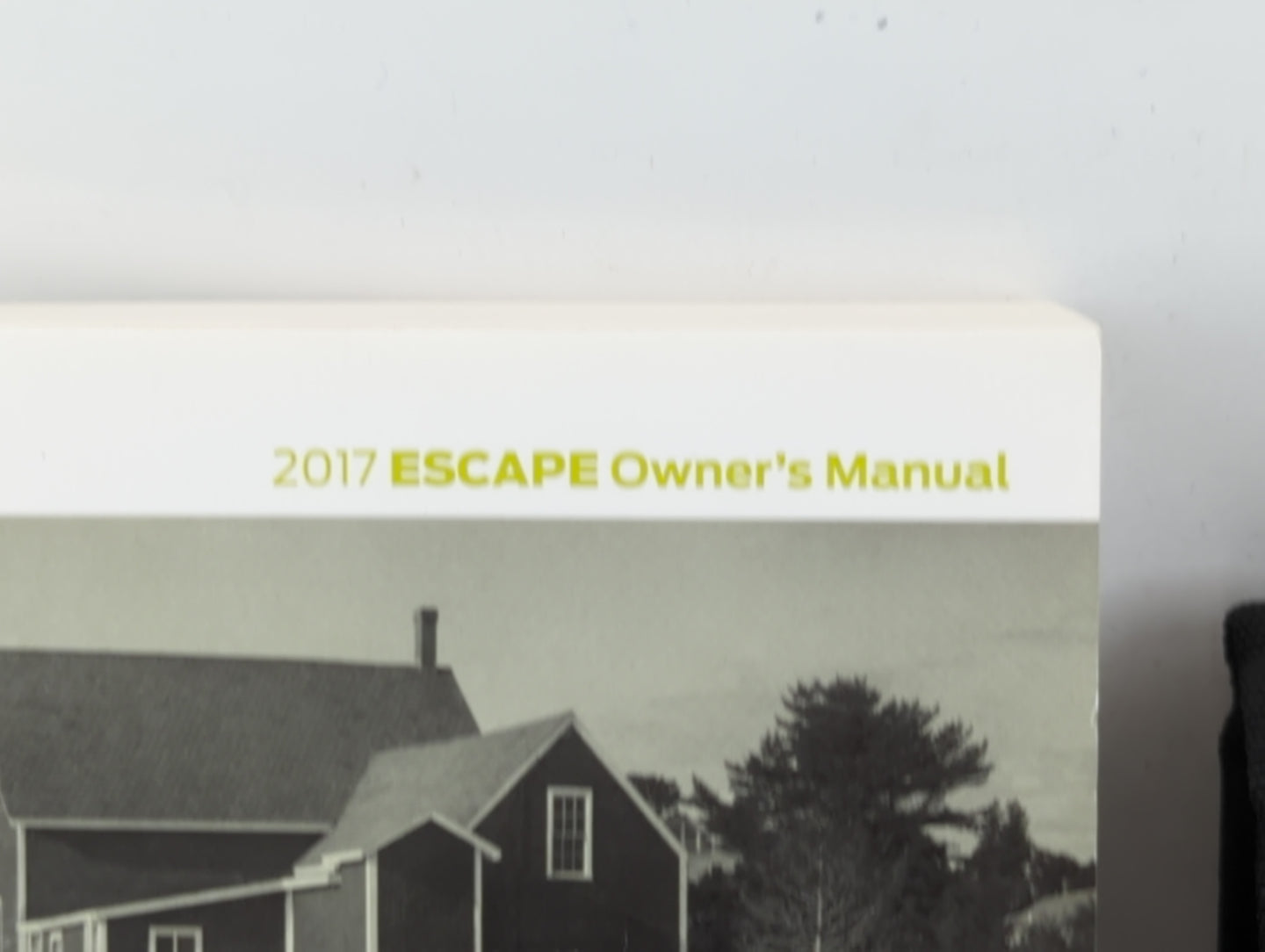 2017 Ford Escape Owners Manual Book Guide P/N:HJ5J 19A321 AB OEM Used Auto Parts - Oemusedautoparts1.com