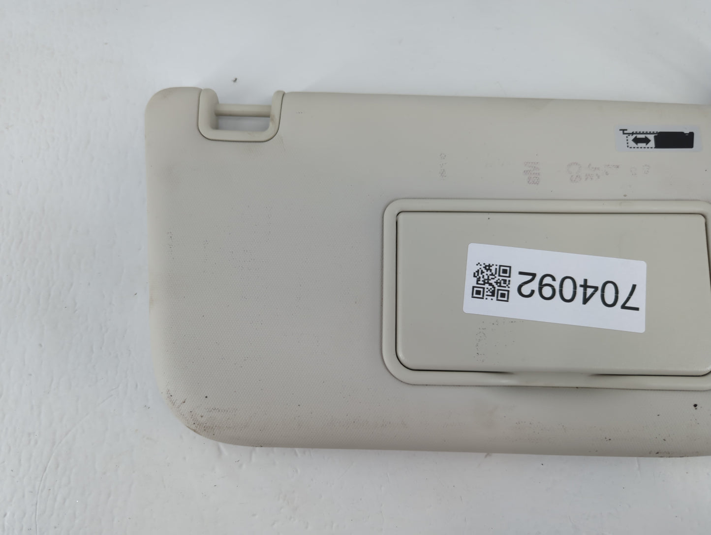 2013-2019 Ford Escape Sun Visor Shade Replacement Passenger Right Mirror Fits Fits 2013 2014 2015 2016 2017 2018 2019 OEM Us