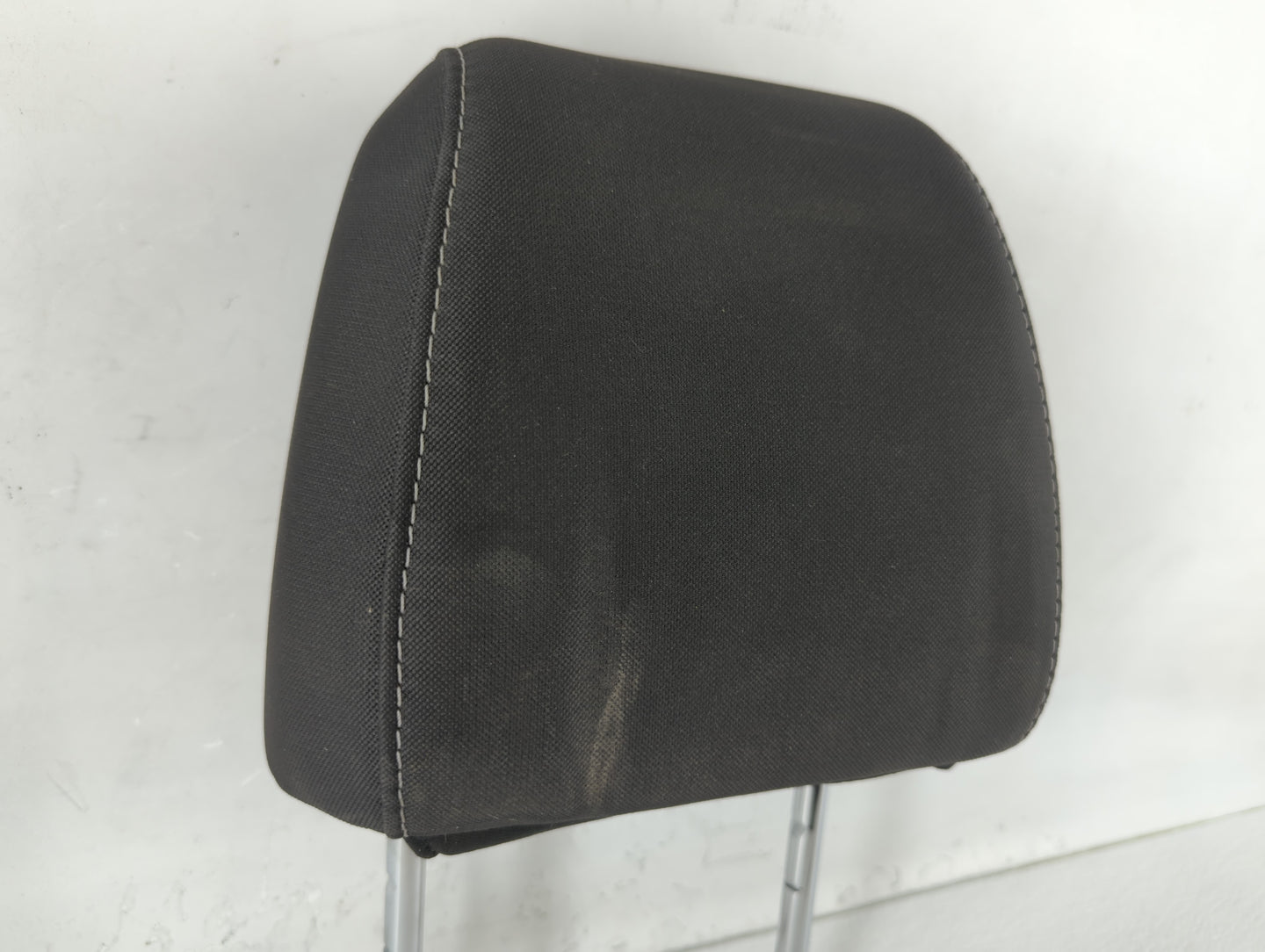 2017 Ford Escape Headrest Head Rest Front Driver Passenger Seat Fits OEM Used Auto Parts - Oemusedautoparts1.com