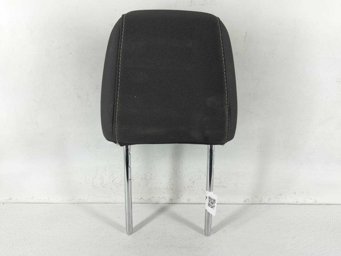 2017 Ford Escape Headrest Head Rest Front Driver Passenger Seat Fits OEM Used Auto Parts - Oemusedautoparts1.com