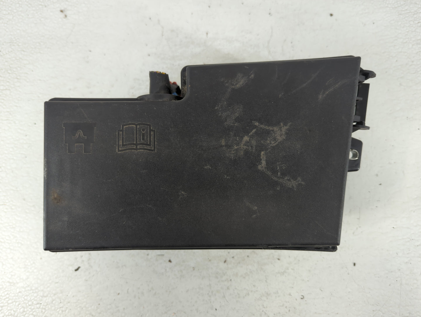2017 Ford Escape Fusebox Fuse Box Panel Relay Module P/N:AV6T-14A067-AD E02345500 Fits OEM Used Auto Parts - Oemusedautopart