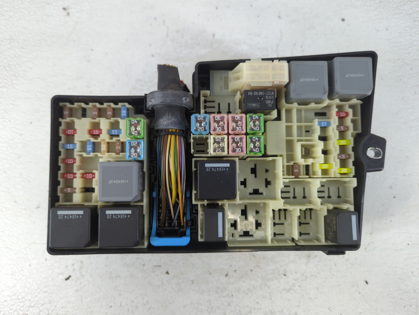 2017 Ford Escape Fusebox Fuse Box Panel Relay Module P/N:AV6T-14A067-AD E02345500 Fits OEM Used Auto Parts - Oemusedautopart