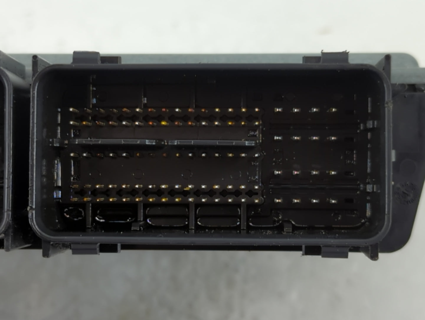 2017-2019 Ford Escape PCM Engine Control Computer ECU ECM PCU OEM P/N:HJ5A-12A650-MA A2C39328200 Fits Fits 2017 2018 2019 OE