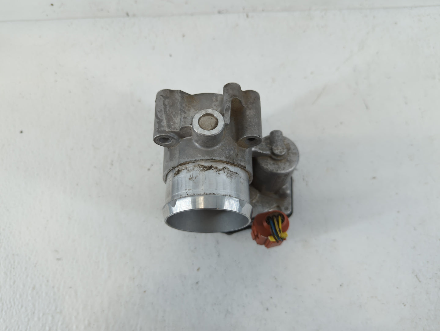 2017-2019 Ford Escape Throttle Body P/N:DS7G-9F991-BB B16 152 6198 Fits Fits 2014 2015 2016 2017 2018 2019 2020 OEM Used Aut