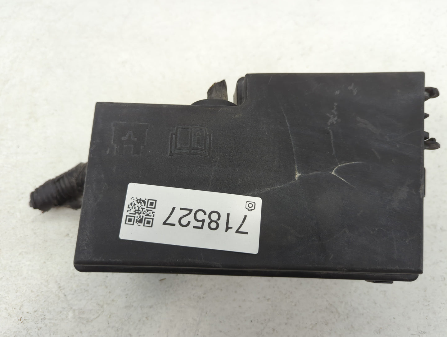 2017 Ford Escape Fusebox Fuse Box Panel Relay Module P/N:AV6T-14A067-AD E02345500 Fits OEM Used Auto Parts - Oemusedautopart