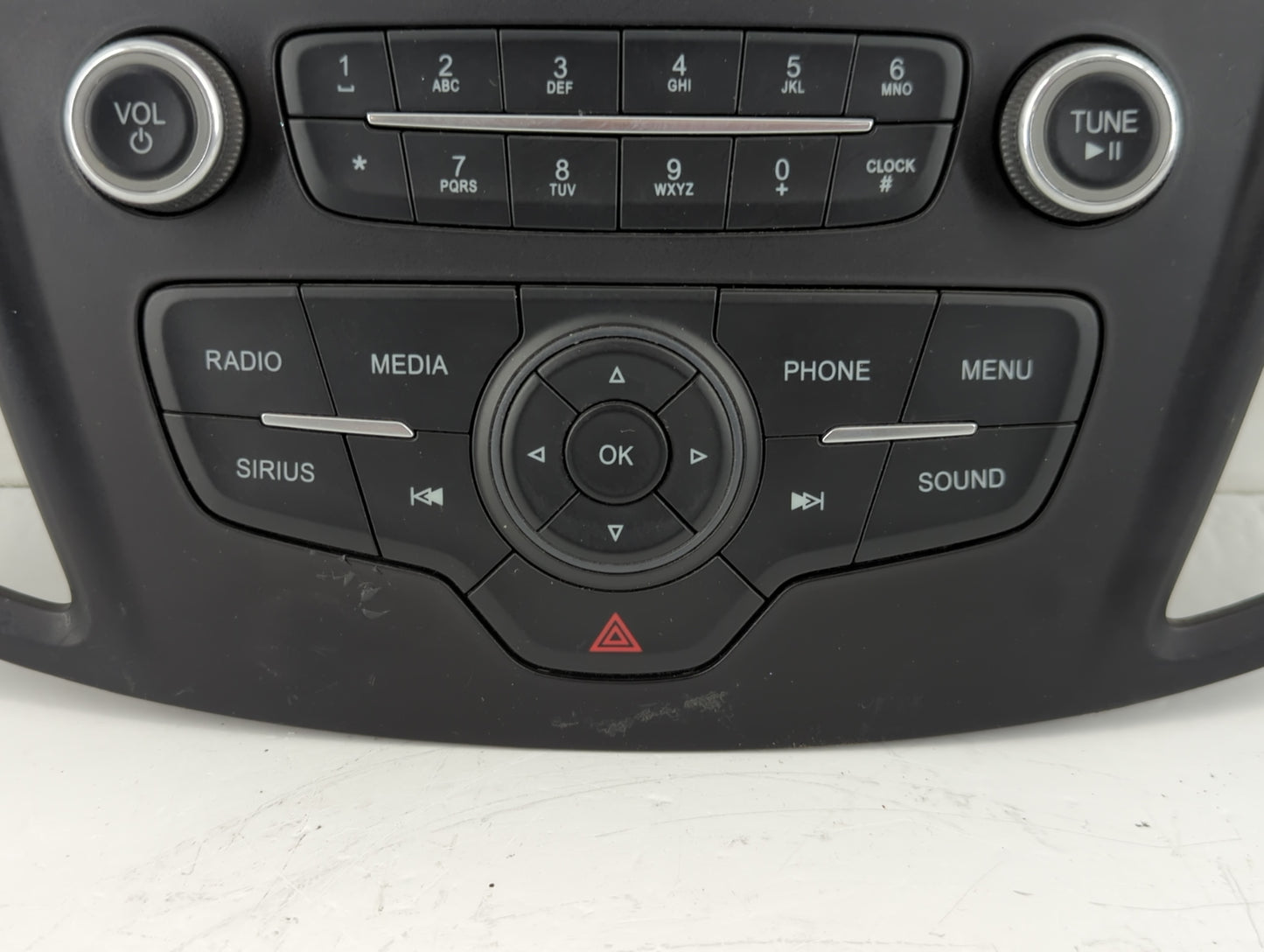 2017-2019 Ford Escape Am Fm Cd Player Radio Receiver - Oemusedautoparts1.com