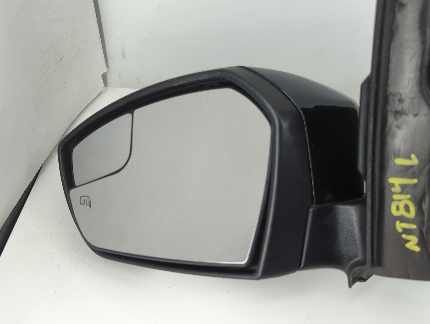 2017-2019 Ford Escape Driver Side View Mirror - Left Door Mirror OEM Used - Oemusedautoparts1.com