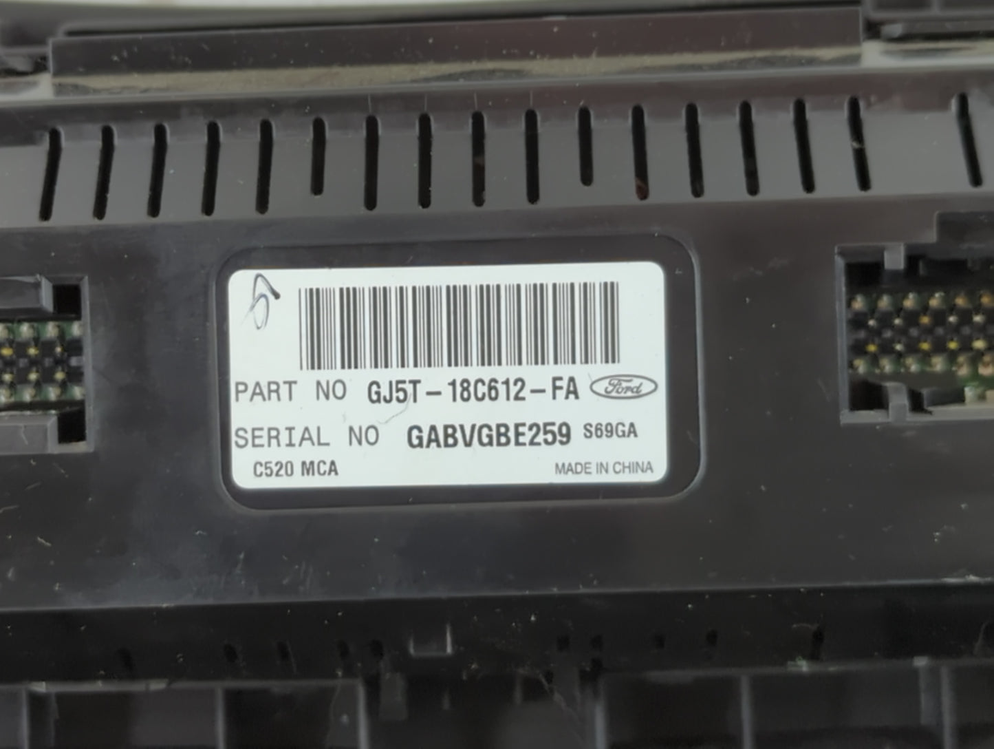 2017 Ford Escape Climate Control Module Temperature AC/Heater Replacement P/N:GJ5T-18C612-FA Fits OEM Used Auto Parts - Oemu