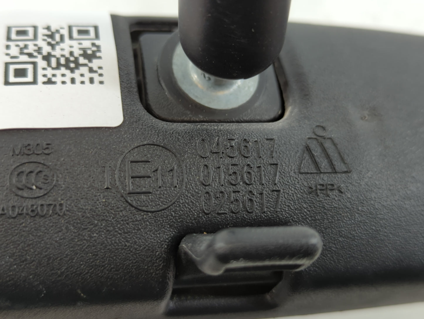 2017-2019 Ford Escape Interior Rear View Mirror Replacement OEM P/N:IE11043617 Fits Fits 2015 2016 2017 2018 2019 OEM Used A