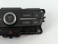 Ford Escape Am Fm Cd Player Radio Receiver 738801 - Oemusedautoparts1.com