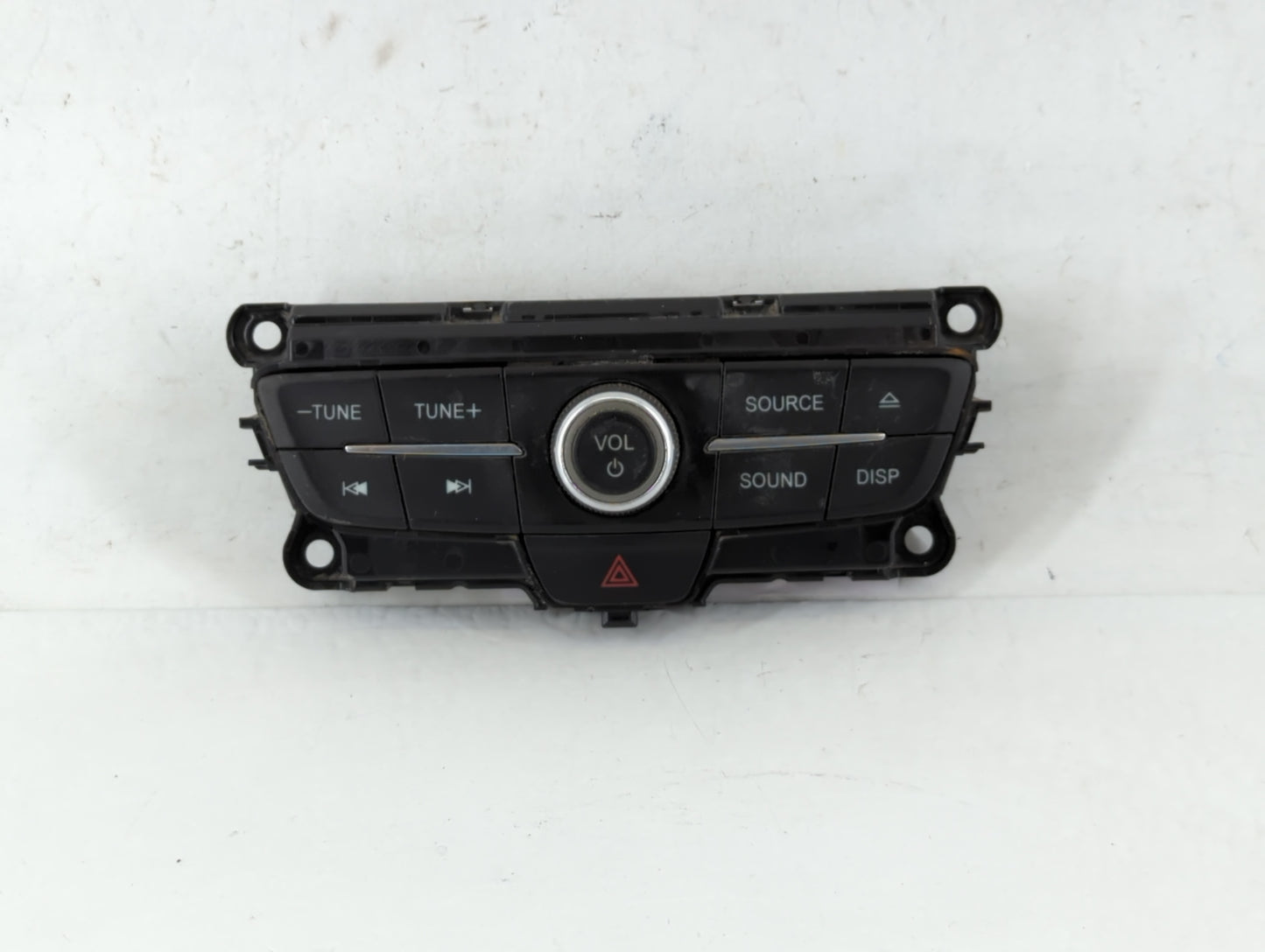 2017-2019 Ford Escape Am Fm Cd Player Radio Receiver - Oemusedautoparts1.com