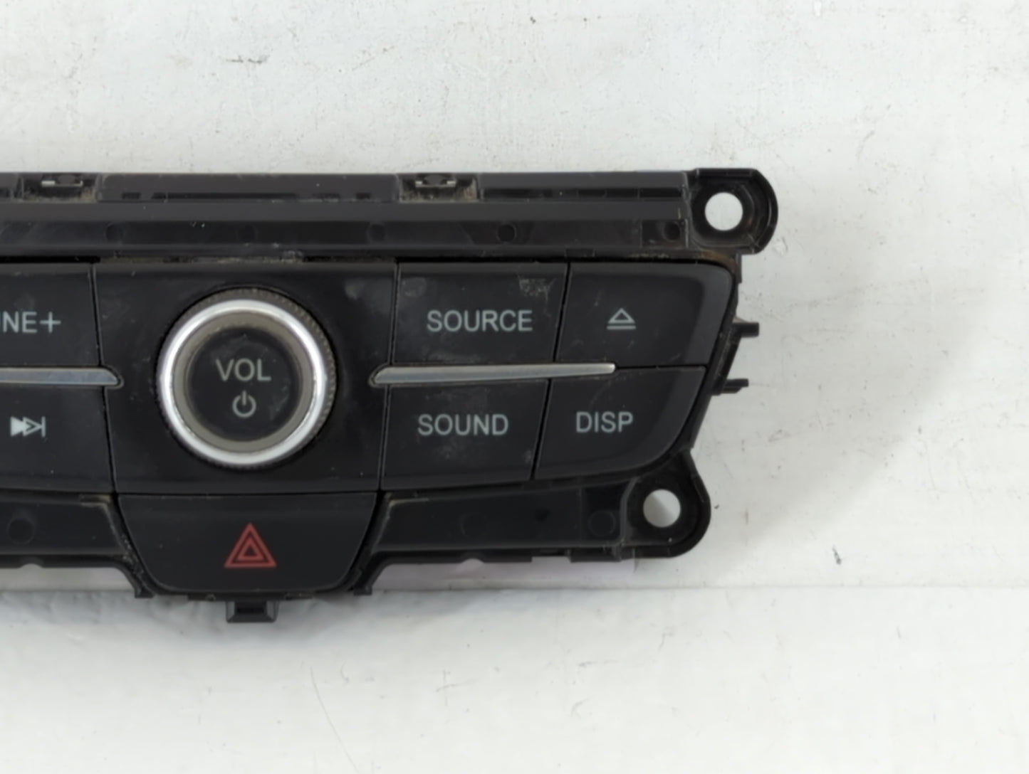 2017-2019 Ford Escape Am Fm Cd Player Radio Receiver - Oemusedautoparts1.com