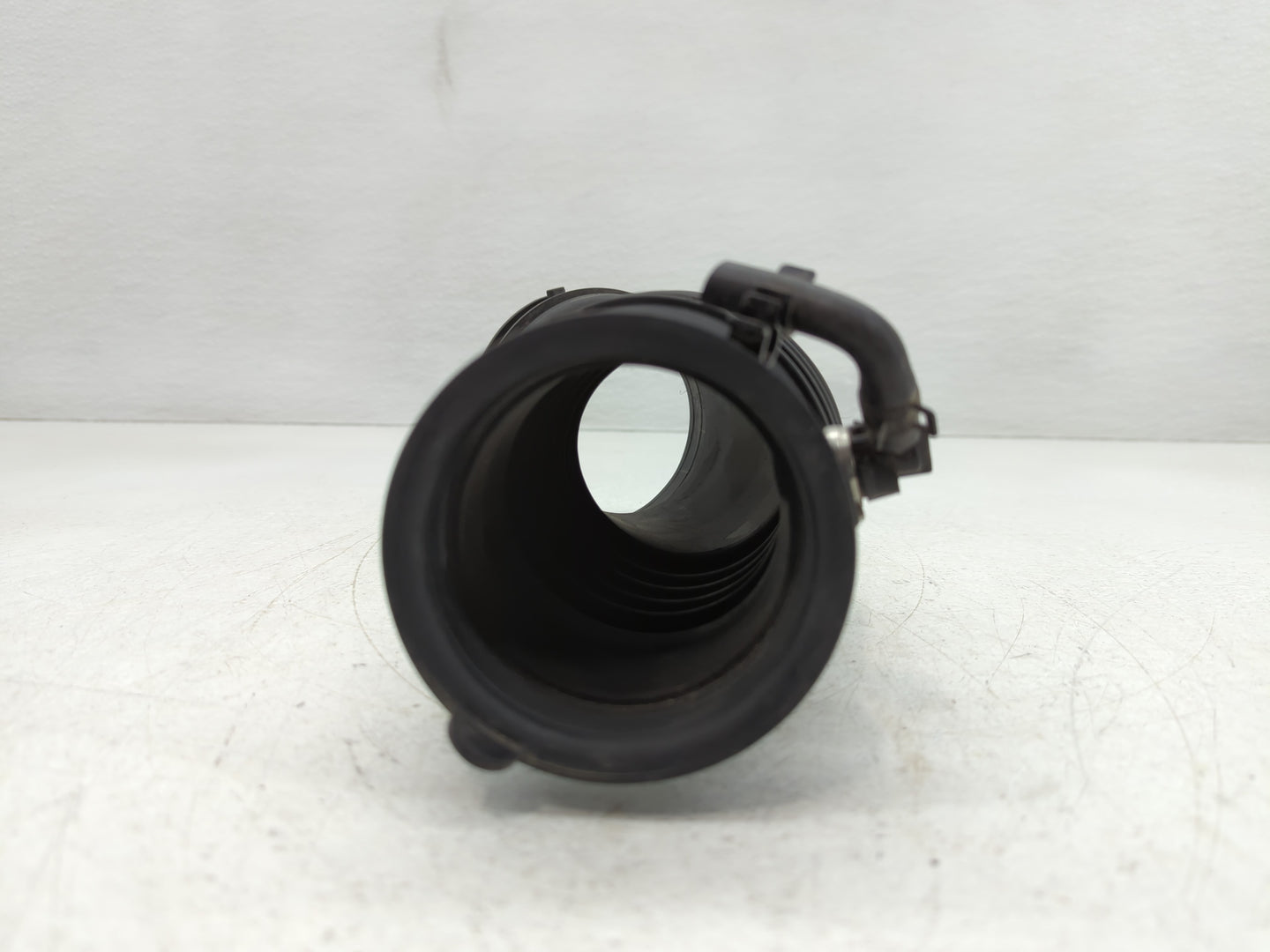2017 Ford Escape Air Cleaner Intake Duct Hose Tube - Oemusedautoparts1.com