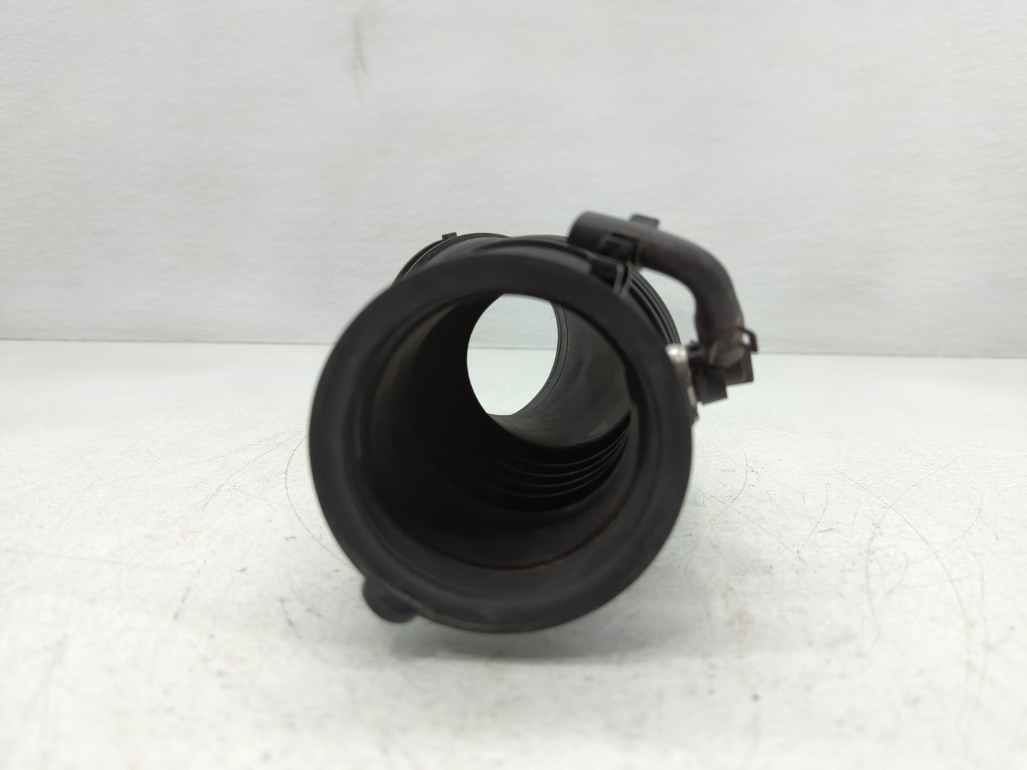 2017 Ford Escape Air Cleaner Intake Duct Hose Tube - Oemusedautoparts1.com