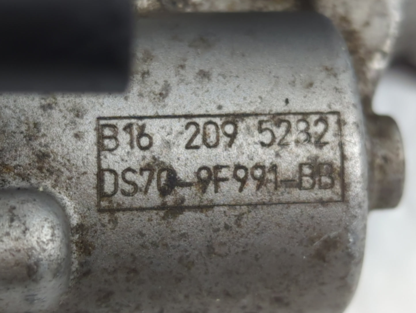 2017-2019 Ford Escape Throttle Body P/N:B16 209 5232 DS7G-9F991-BB Fits Fits 2014 2015 2016 2017 2018 2019 2020 OEM Used Aut