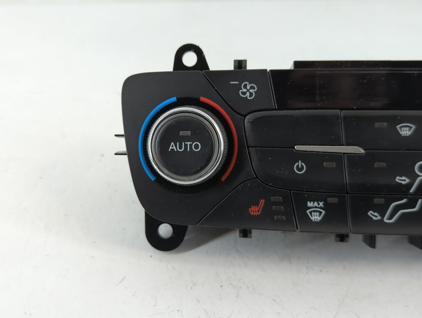 2017 Ford Escape Climate Control Module Temperature AC/Heater Replacement P/N:GJ5T-18C612-CE Fits OEM Used Auto Parts - Oemu
