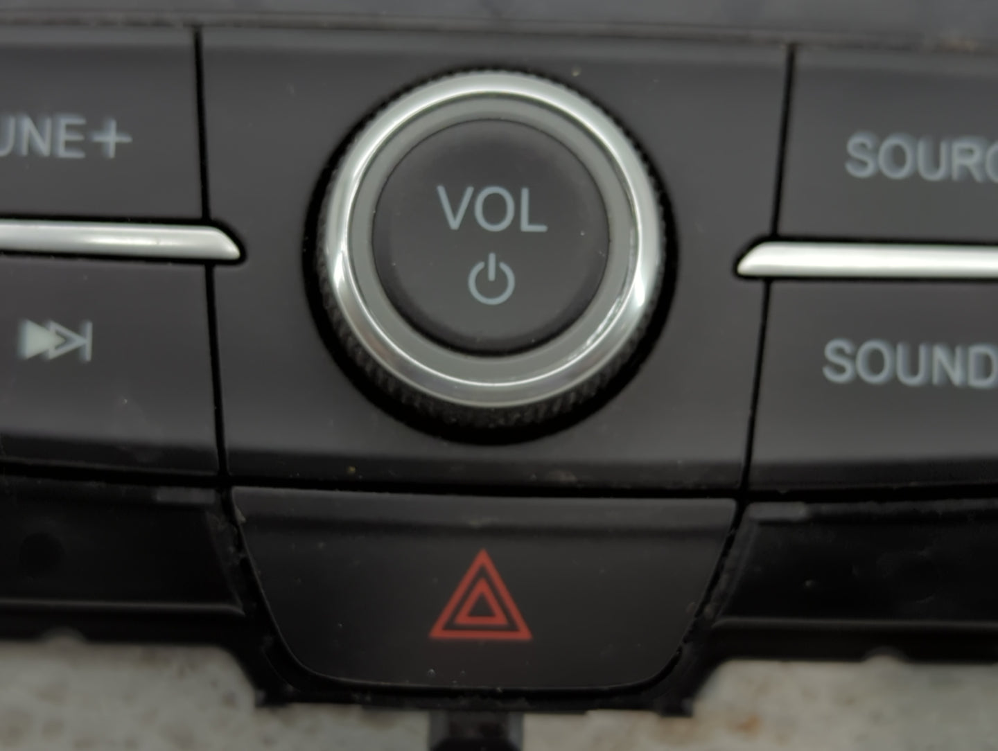 2017-2019 Ford Escape Radio AM FM Cd Player Receiver Replacement P/N:F1CT18K811HC Fits Fits 2017 2018 2019 OEM Used Auto Par