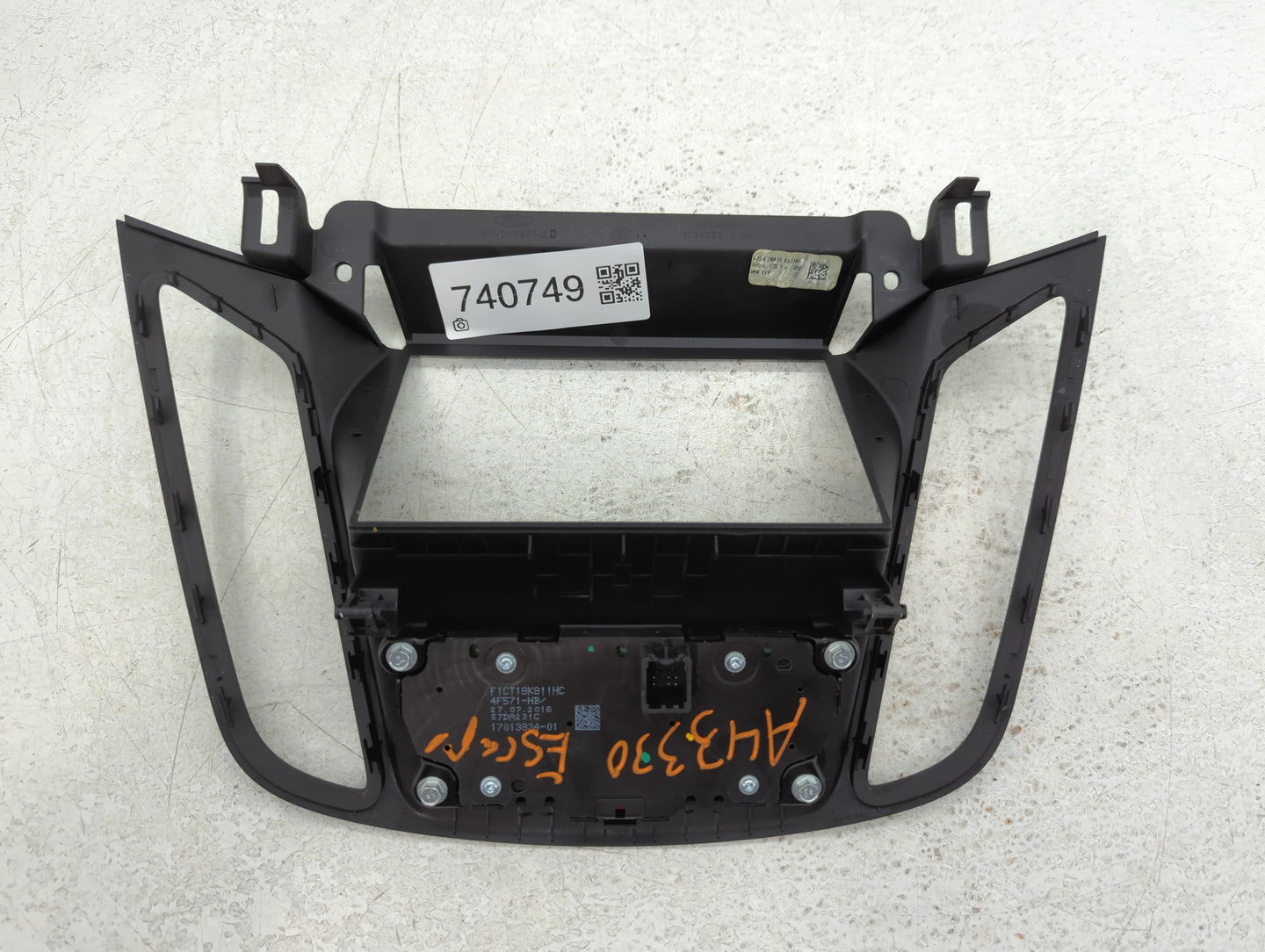2017-2019 Ford Escape Radio AM FM Cd Player Receiver Replacement P/N:4F571-HB F1CT18K811HC Fits Fits 2017 2018 2019 OEM Used