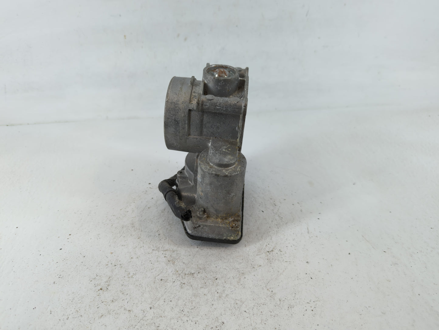 2013-2022 Ford Escape Throttle Body P/N:170853008642 DS7E-9F991-AJ Fits Fits 2013 2014 2015 2016 2017 2018 2019 2020 2021 20