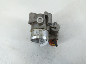 2017-2019 Ford Escape Throttle Body P/N:DSAG-9F991-BB 316 336 6358 Fits Fits 2014 2015 2016 2017 2018 2019 2020 OEM Used Auto Parts