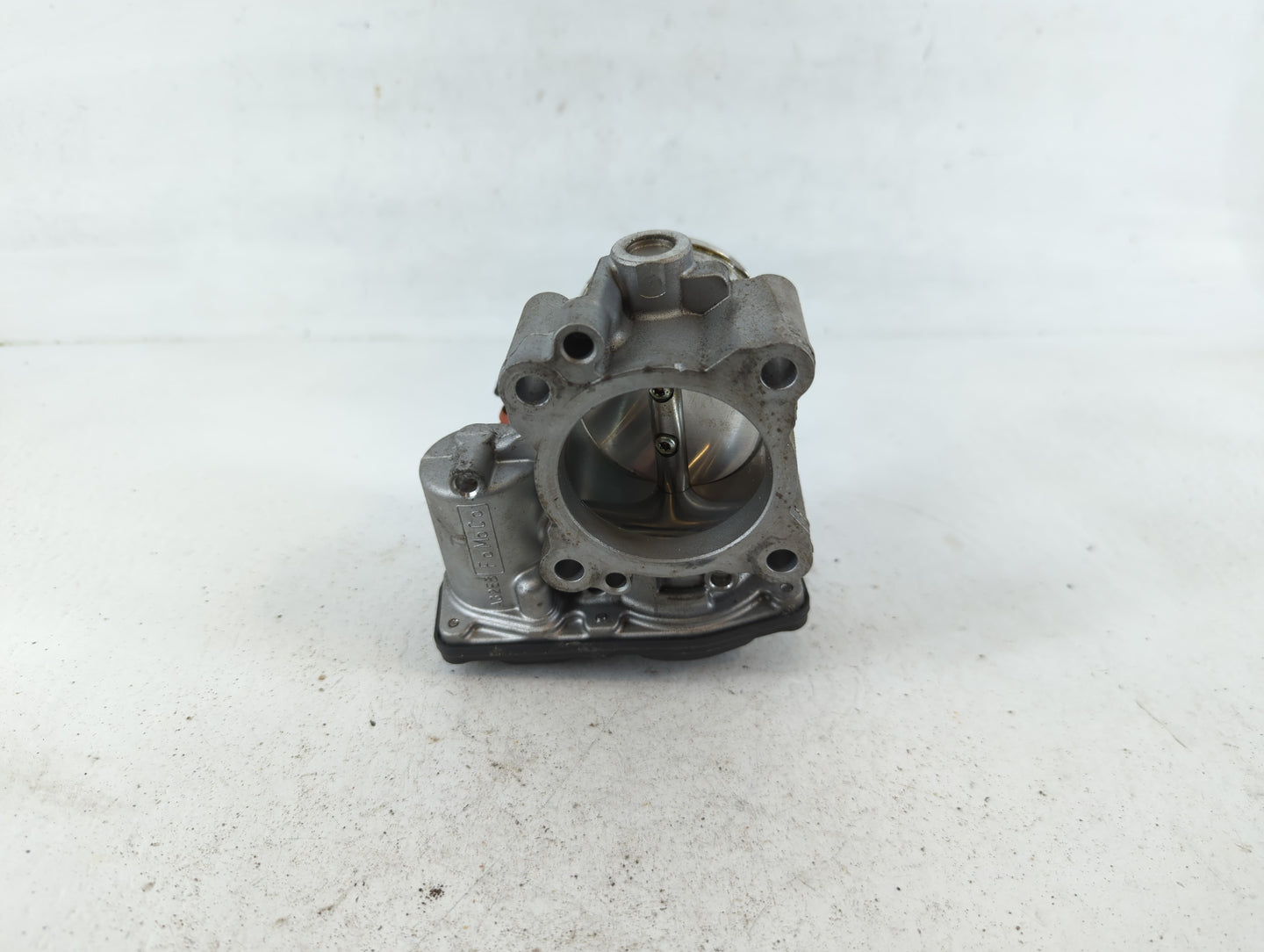 2017-2019 Ford Escape Throttle Body P/N:DSAG-9F991-BB 316 336 6358 Fits Fits 2014 2015 2016 2017 2018 2019 2020 OEM Used Aut