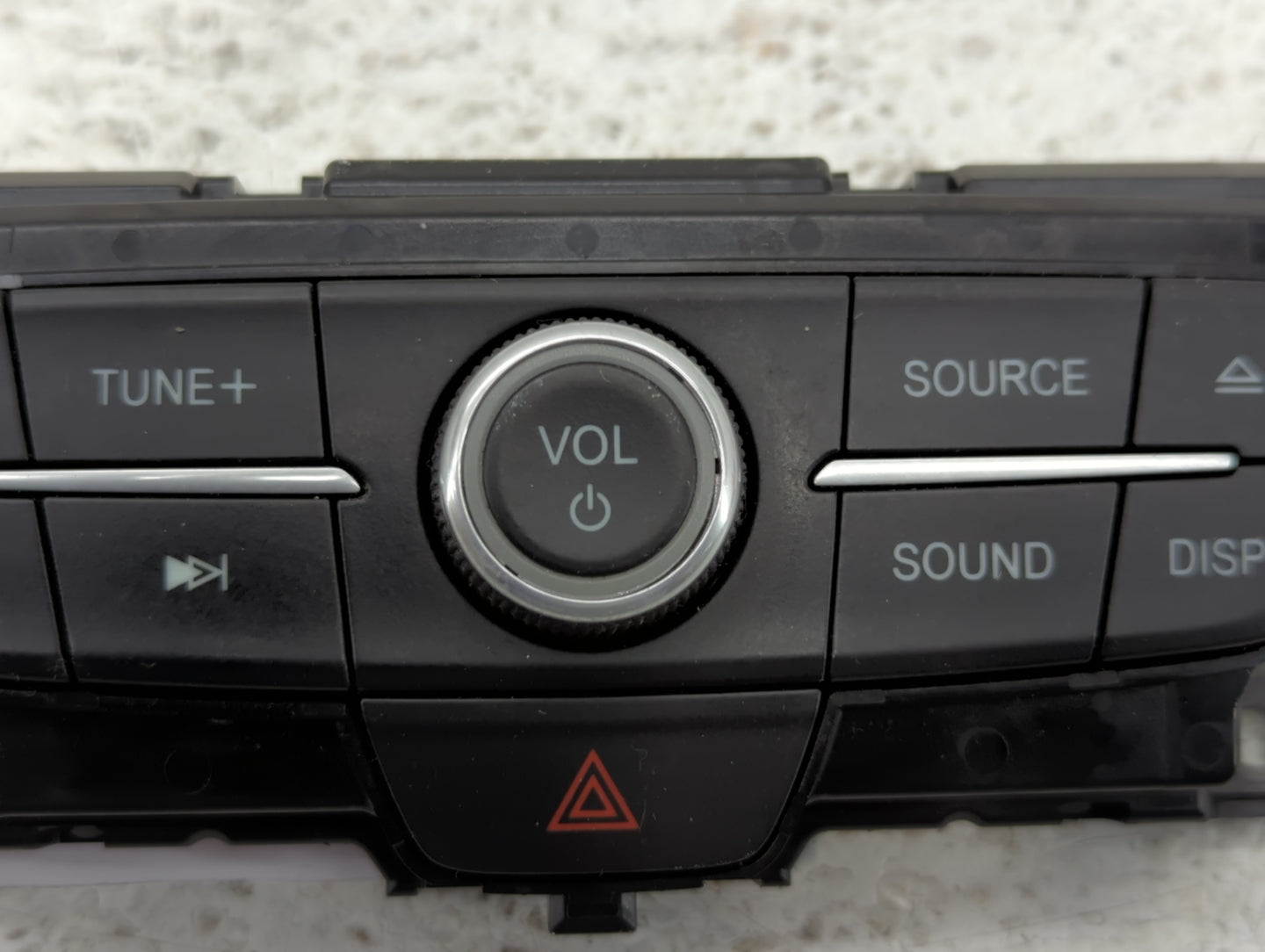 2017-2019 Ford Escape Radio AM FM Cd Player Receiver Replacement P/N:F1CT18K811HC 4F571-HB, 17013834-02 Fits Fits 2017 2018 