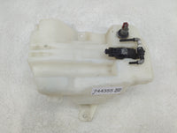2015-2019 Ford Escape Windshield Washer Fluid Reservoir Bottle Oem - Oemusedautoparts1.com