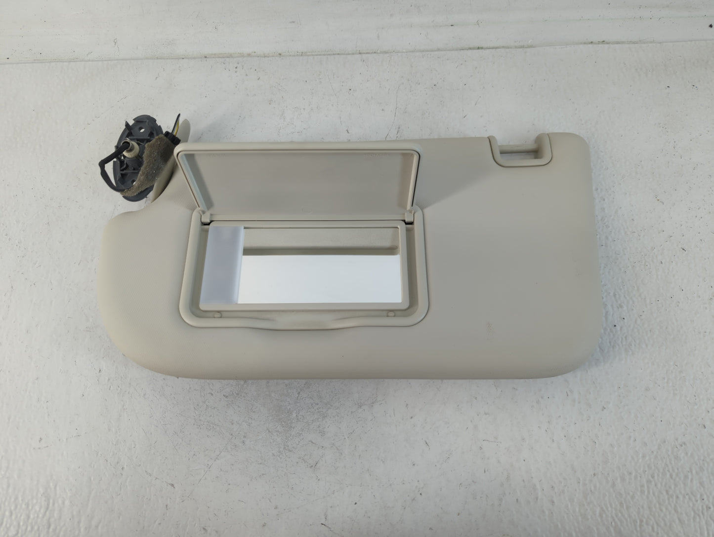 2013-2019 Ford Escape Sun Visor Shade Replacement Driver Left Mirror Fits Fits 2013 2014 2015 2016 2017 2018 2019 OEM Used A