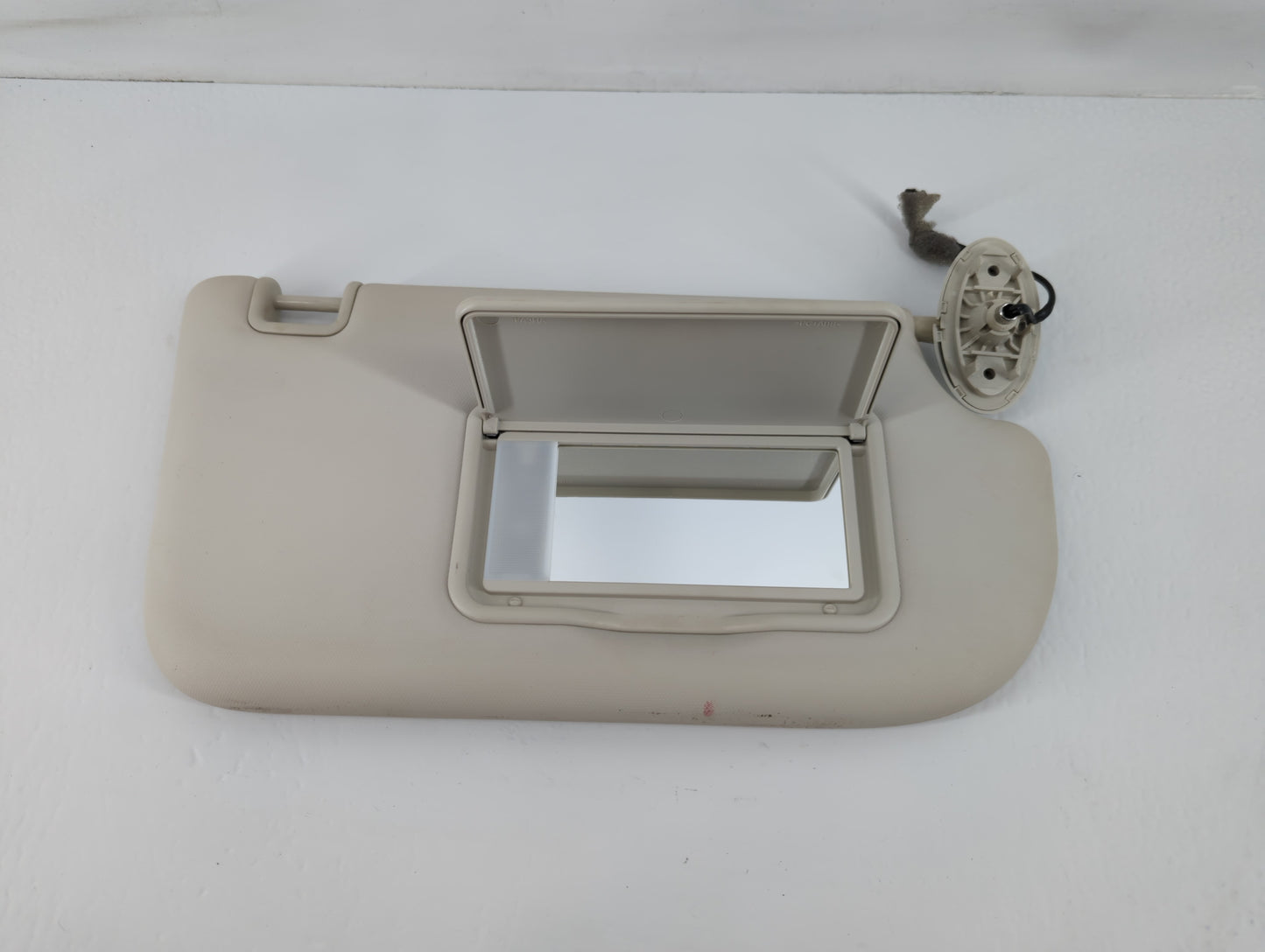 2013-2019 Ford Escape Sun Visor Shade Replacement Passenger Right Mirror Fits Fits 2013 2014 2015 2016 2017 2018 2019 OEM Us