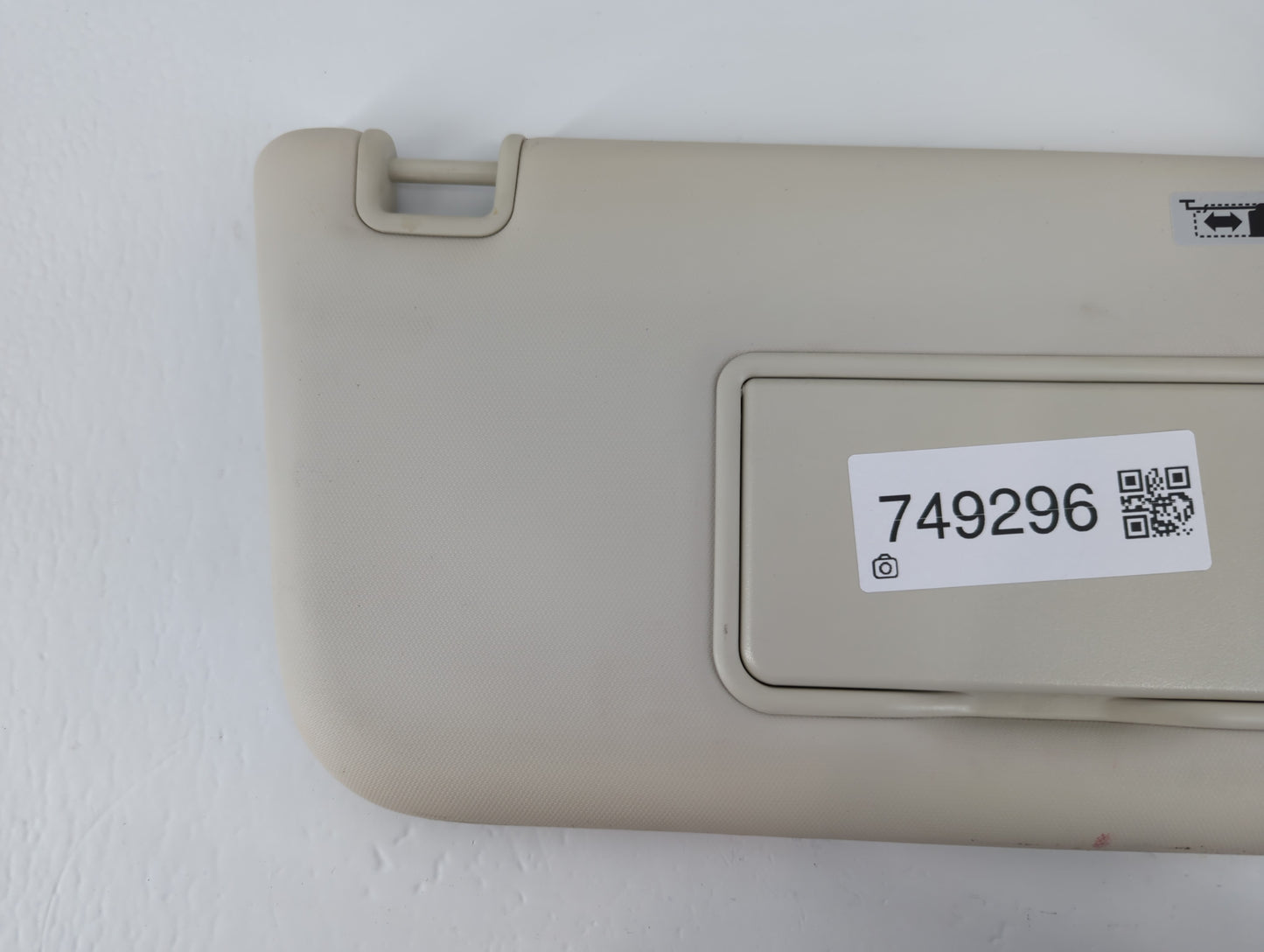 2013-2019 Ford Escape Sun Visor Shade Replacement Passenger Right Mirror Fits Fits 2013 2014 2015 2016 2017 2018 2019 OEM Us