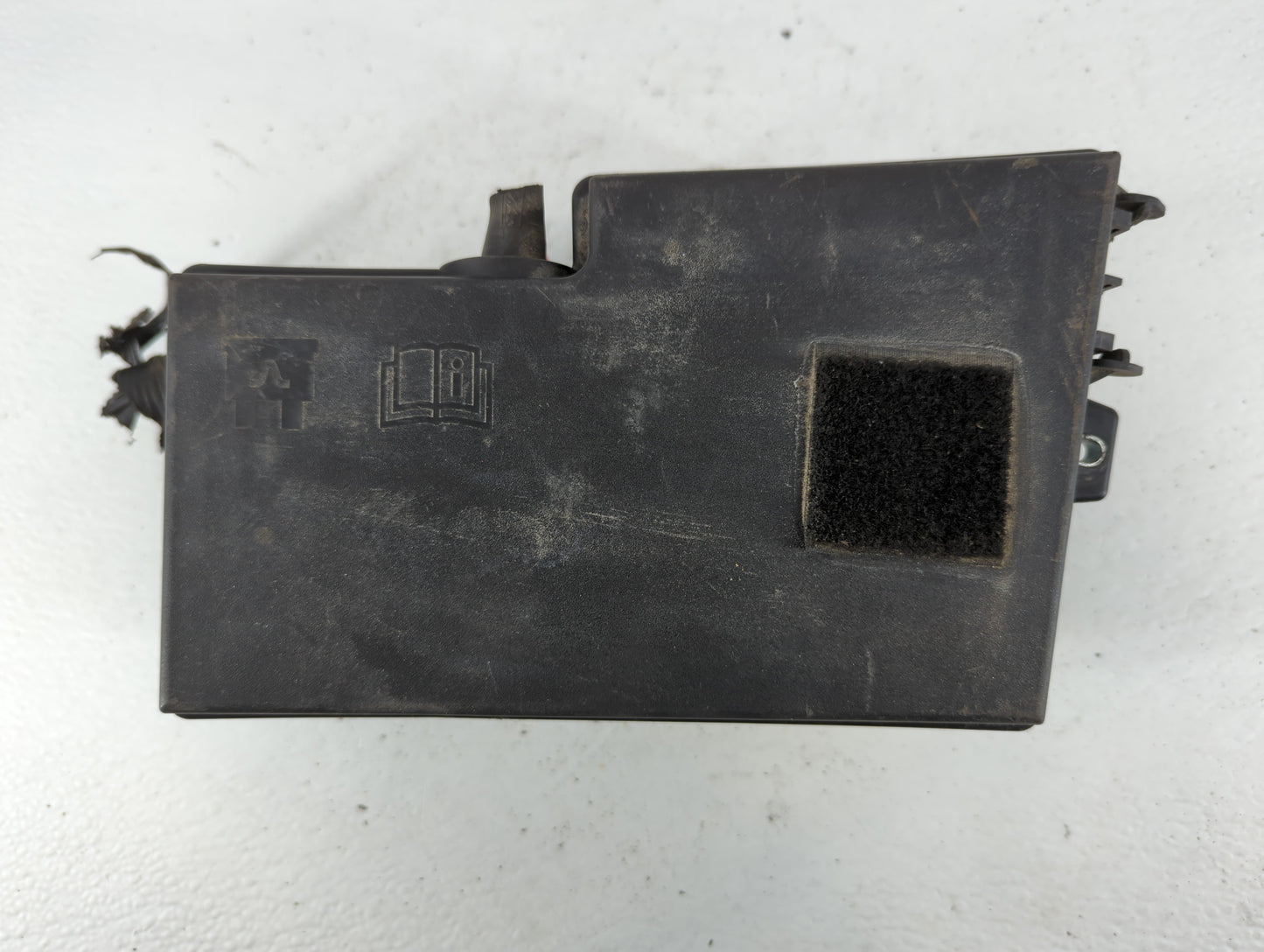 2017 Ford Escape Fusebox Fuse Box Panel Relay Module P/N:AV6T-14A067-AD E02345500 Fits OEM Used Auto Parts - Oemusedautopart