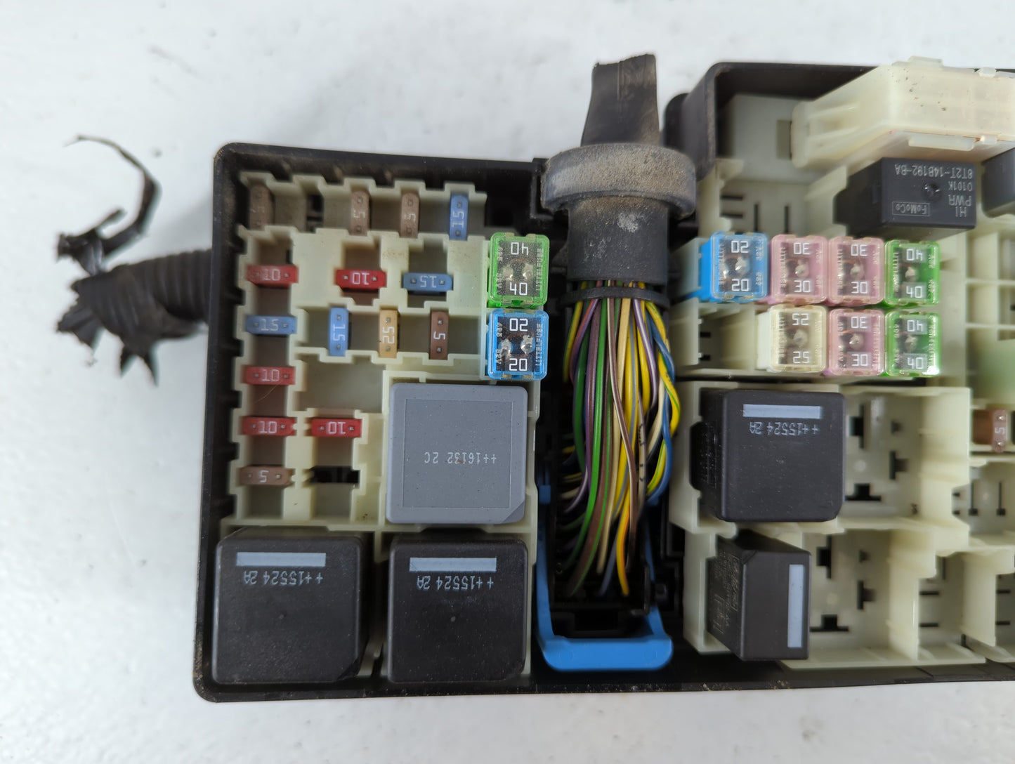 2017 Ford Escape Fusebox Fuse Box Panel Relay Module P/N:AV6T-14A067-AD E02345500 Fits OEM Used Auto Parts - Oemusedautopart