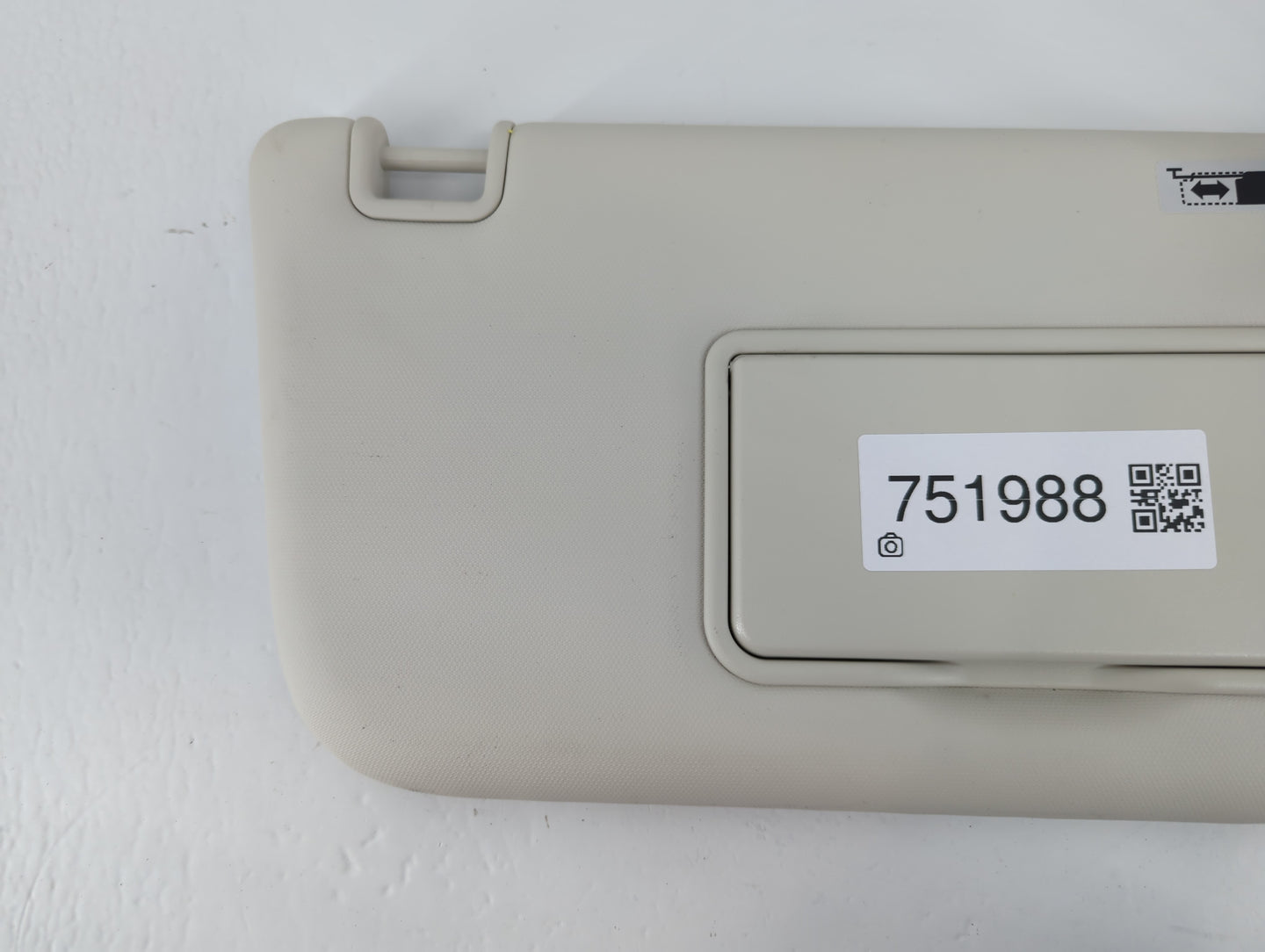 2013-2019 Ford Escape Sun Visor Shade Replacement Passenger Right Mirror Fits Fits 2013 2014 2015 2016 2017 2018 2019 OEM Us