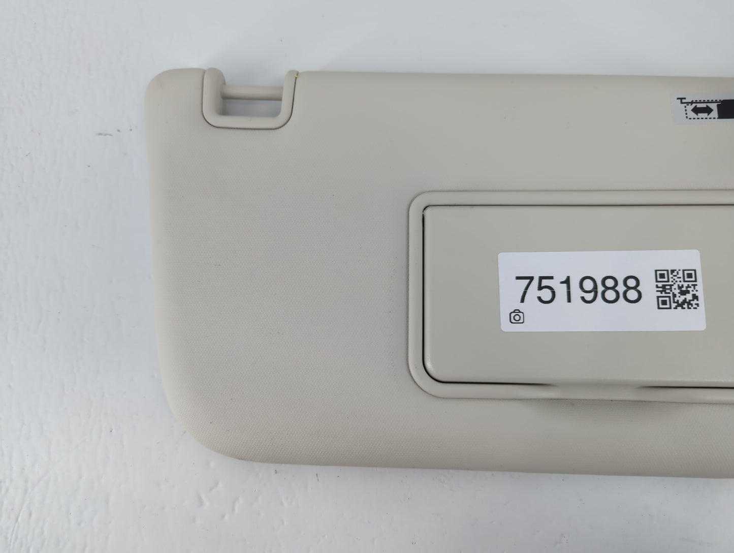2013-2019 Ford Escape Sun Visor Shade Replacement Passenger Right Mirror Fits Fits 2013 2014 2015 2016 2017 2018 2019 OEM Us