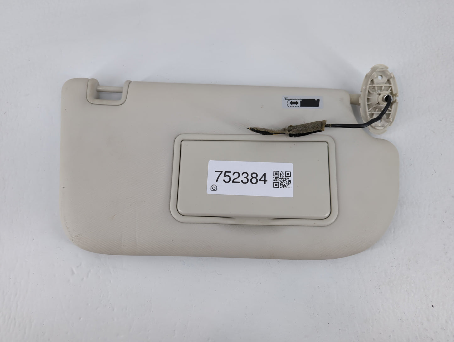 2013-2019 Ford Escape Sun Visor Shade Replacement Passenger Right Mirror Fits Fits 2013 2014 2015 2016 2017 2018 2019 OEM Us