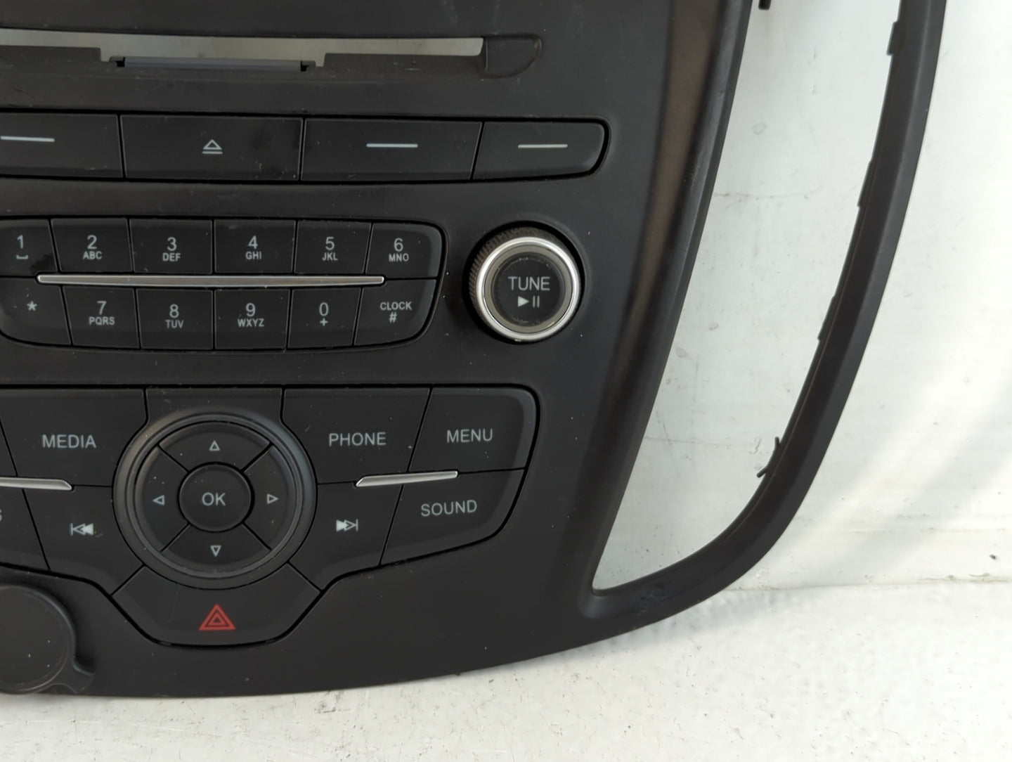 2017-2019 Ford Escape Radio AM FM Cd Player Receiver Replacement P/N:F1ET18K811KD Fits Fits 2015 2016 2017 2018 2019 OEM Use