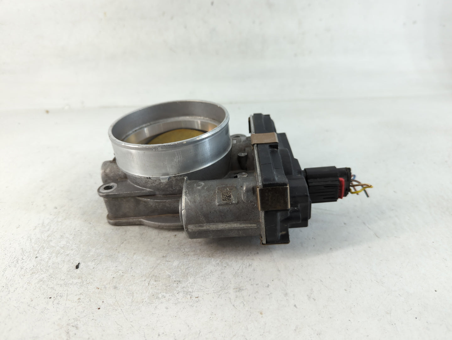 2017-2019 Ford Escape Throttle Body P/N:12617792 Fits Fits 2014 2015 2016 2017 2018 2019 2020 OEM Used Auto Parts - Oemuseda