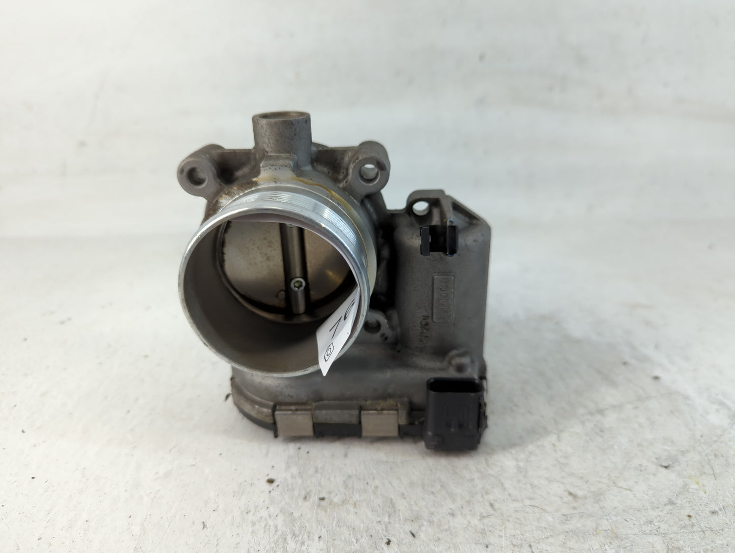 2017-2019 Ford Escape Throttle Body P/N:DS7E-9F991-BB Fits Fits 2014 2015 2016 2017 2018 2019 2020 2021 2022 OEM Used Auto P