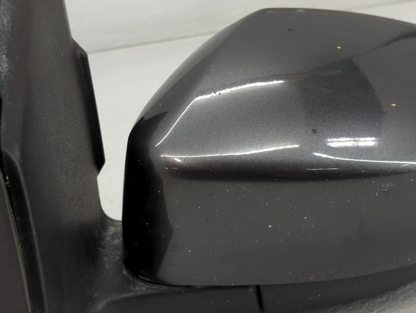 2017-2019 Ford Escape Driver Side View Mirror - Left Door Mirror OEM Used - Oemusedautoparts1.com
