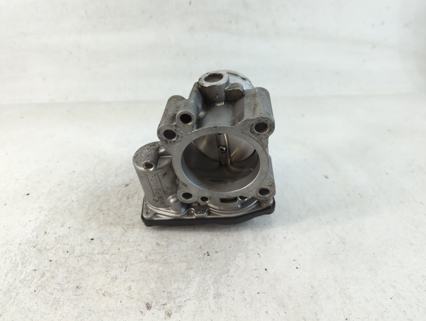 2017-2019 Ford Escape Throttle Body P/N:B16 327 4389 DS7G-9F991-BB Fits Fits 2014 2015 2016 2017 2018 2019 2020 OEM Used Aut