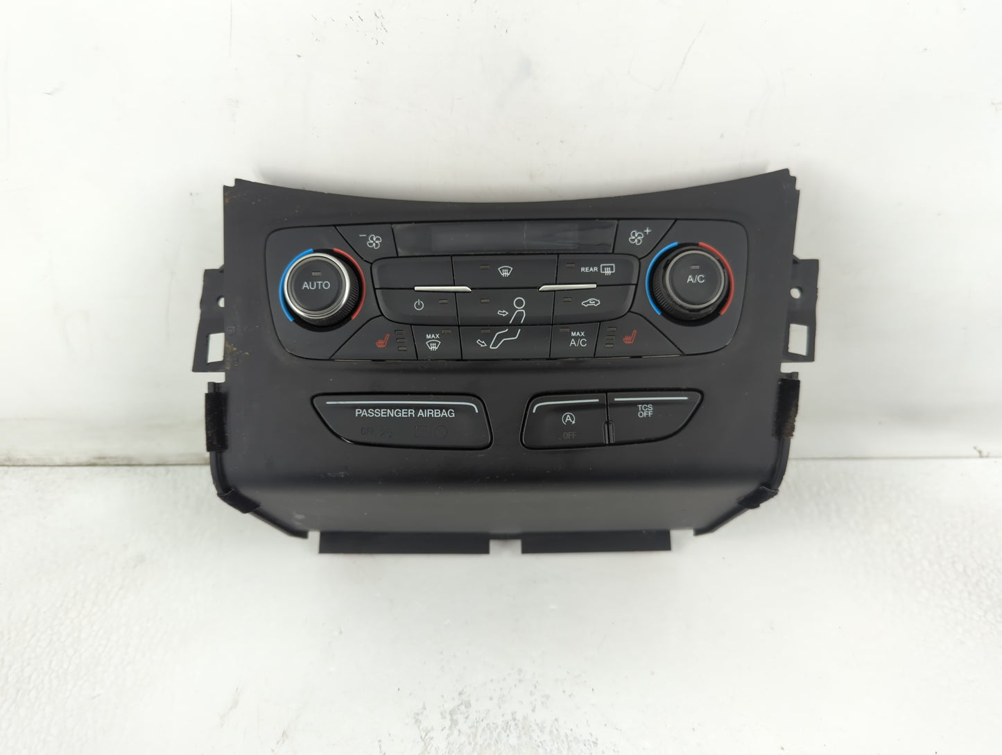 2017 Ford Escape Climate Control Module Temperature AC/Heater Replacement P/N:GJ5T-18C612-FA Fits OEM Used Auto Parts - Oemu