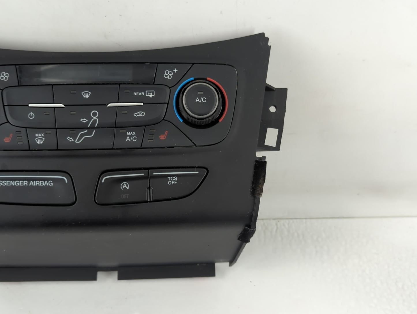 2017 Ford Escape Climate Control Module Temperature AC/Heater Replacement P/N:GJ5T-18C612-FA Fits OEM Used Auto Parts - Oemu