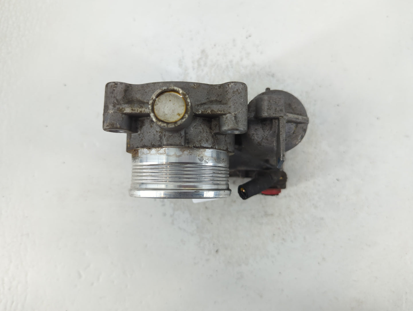 2017-2019 Ford Escape Throttle Body P/N:DS7E-9F991-BB Fits Fits 2014 2015 2016 2017 2018 2019 2020 2021 2022 OEM Used Auto P