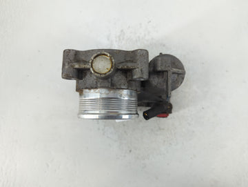 2017-2019 Ford Escape Throttle Body P/N:DS7E-9F991-BB Fits Fits 2014 2015 2016 2017 2018 2019 2020 2021 2022 OEM Used Auto Parts