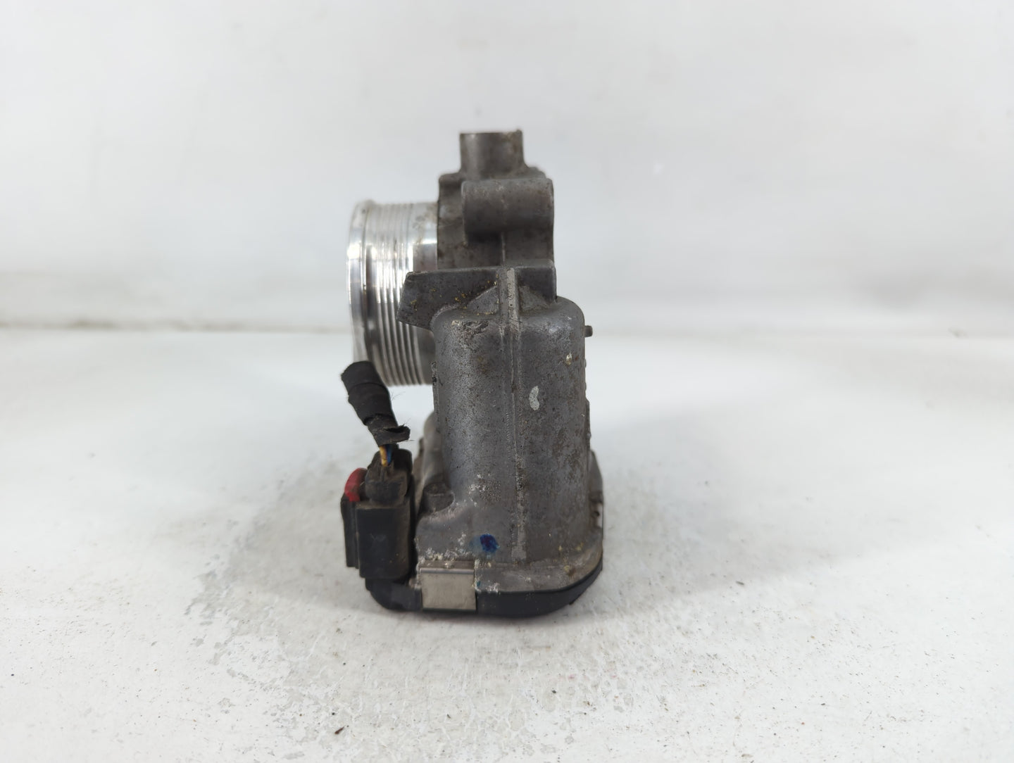 2017-2019 Ford Escape Throttle Body P/N:DS7E-9F991-BB Fits Fits 2014 2015 2016 2017 2018 2019 2020 2021 2022 OEM Used Auto P