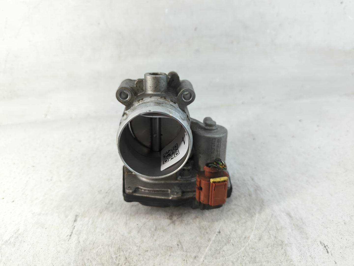 2017-2019 Ford Escape Throttle Body P/N:DS7G-9F991-BB Fits Fits 2014 2015 2016 2017 2018 2019 2020 OEM Used Auto Parts - Oem