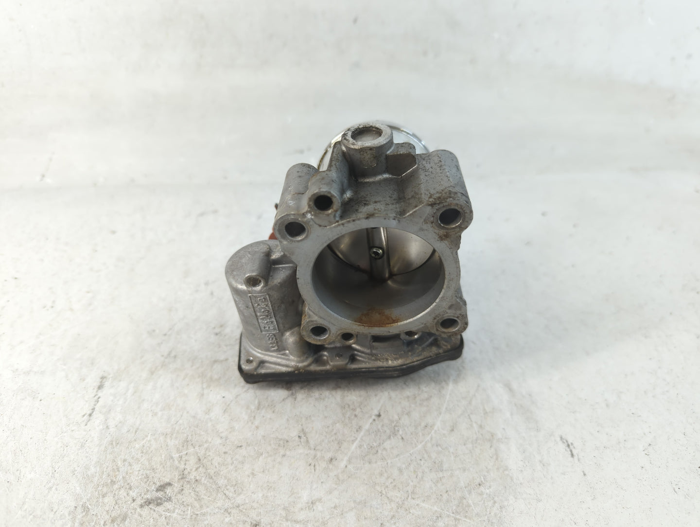 2017-2019 Ford Escape Throttle Body P/N:DS7G-9F991-BB Fits Fits 2014 2015 2016 2017 2018 2019 2020 OEM Used Auto Parts - Oem