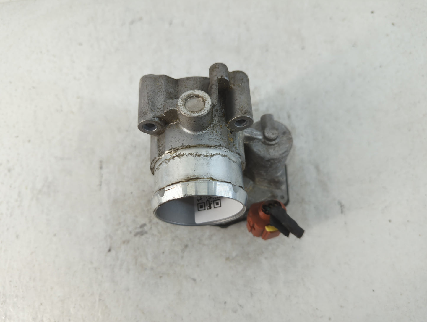 2017-2019 Ford Escape Throttle Body P/N:DS7G-9F991-BB Fits Fits 2014 2015 2016 2017 2018 2019 2020 OEM Used Auto Parts - Oem