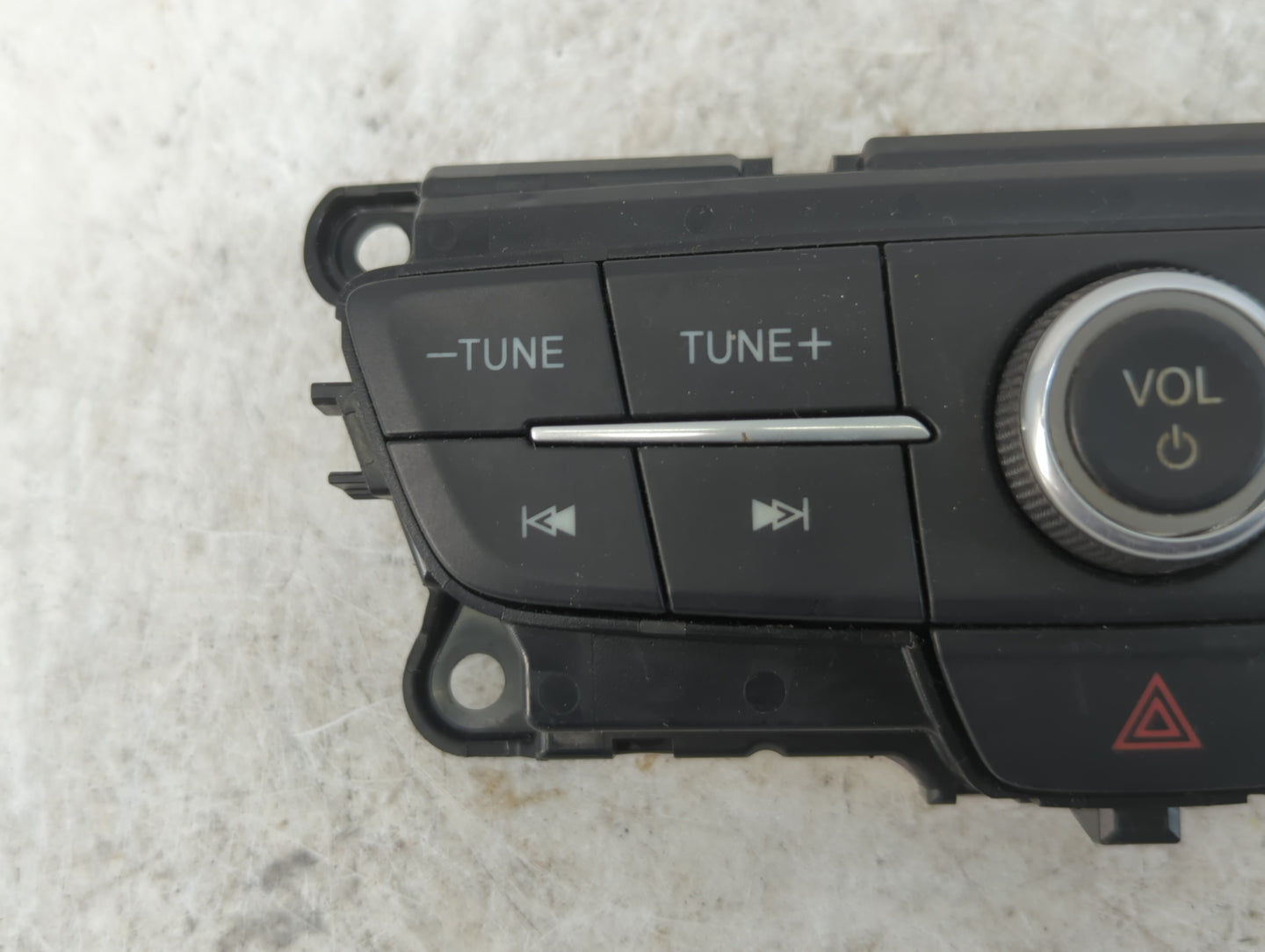 2017-2019 Ford Escape Radio AM FM Cd Player Receiver Replacement P/N:F1CT 18K811 HC Fits Fits 2015 2016 2017 2018 2019 OEM U